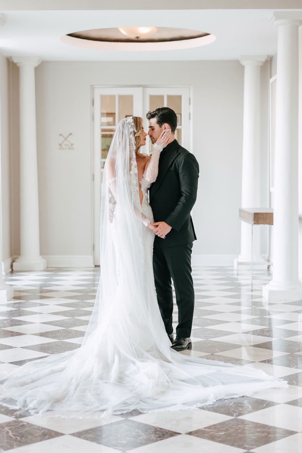 Greg & Micaela, photo 31
