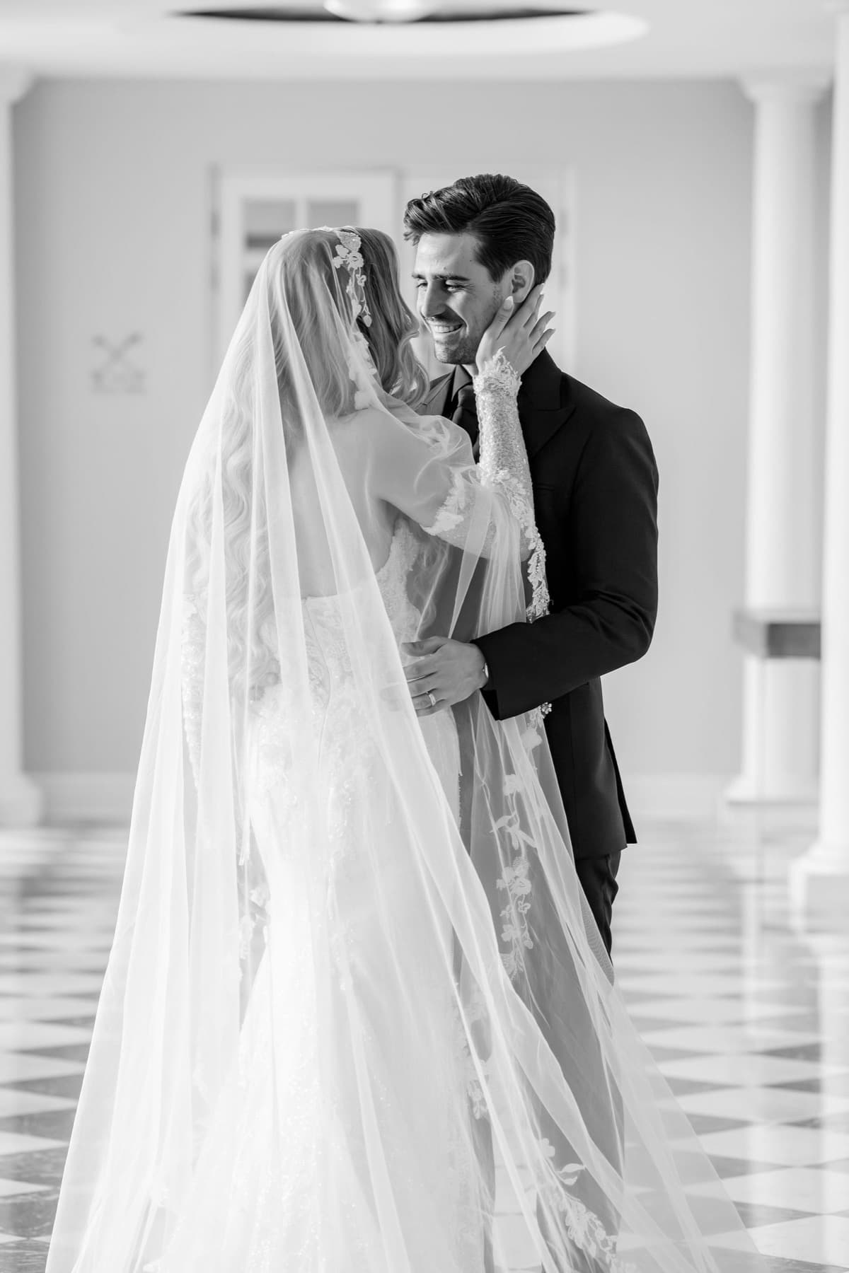 Greg & Micaela, photo 42