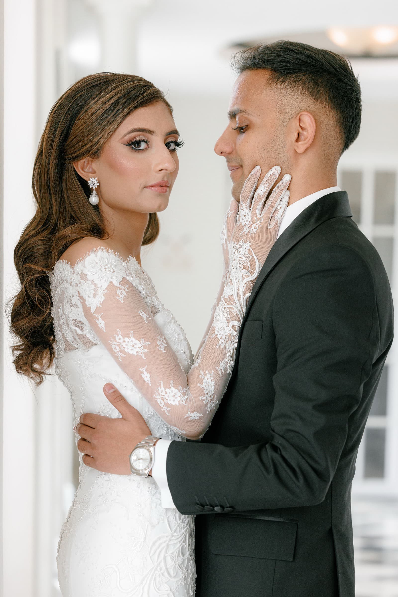 Wedding veil detail, cinematic bridal photography